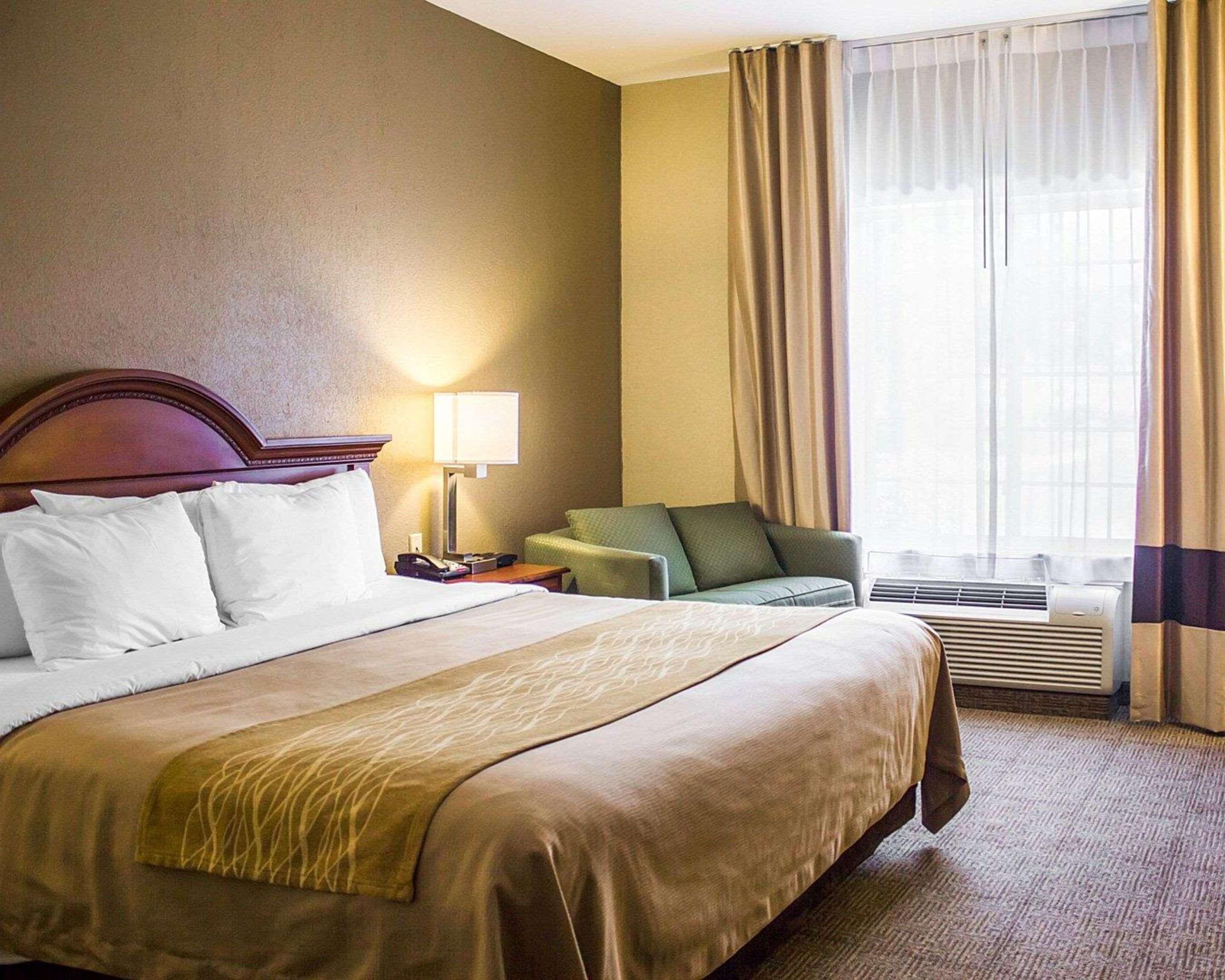 Comfort Inn Guilford Near I-95 Екстериор снимка