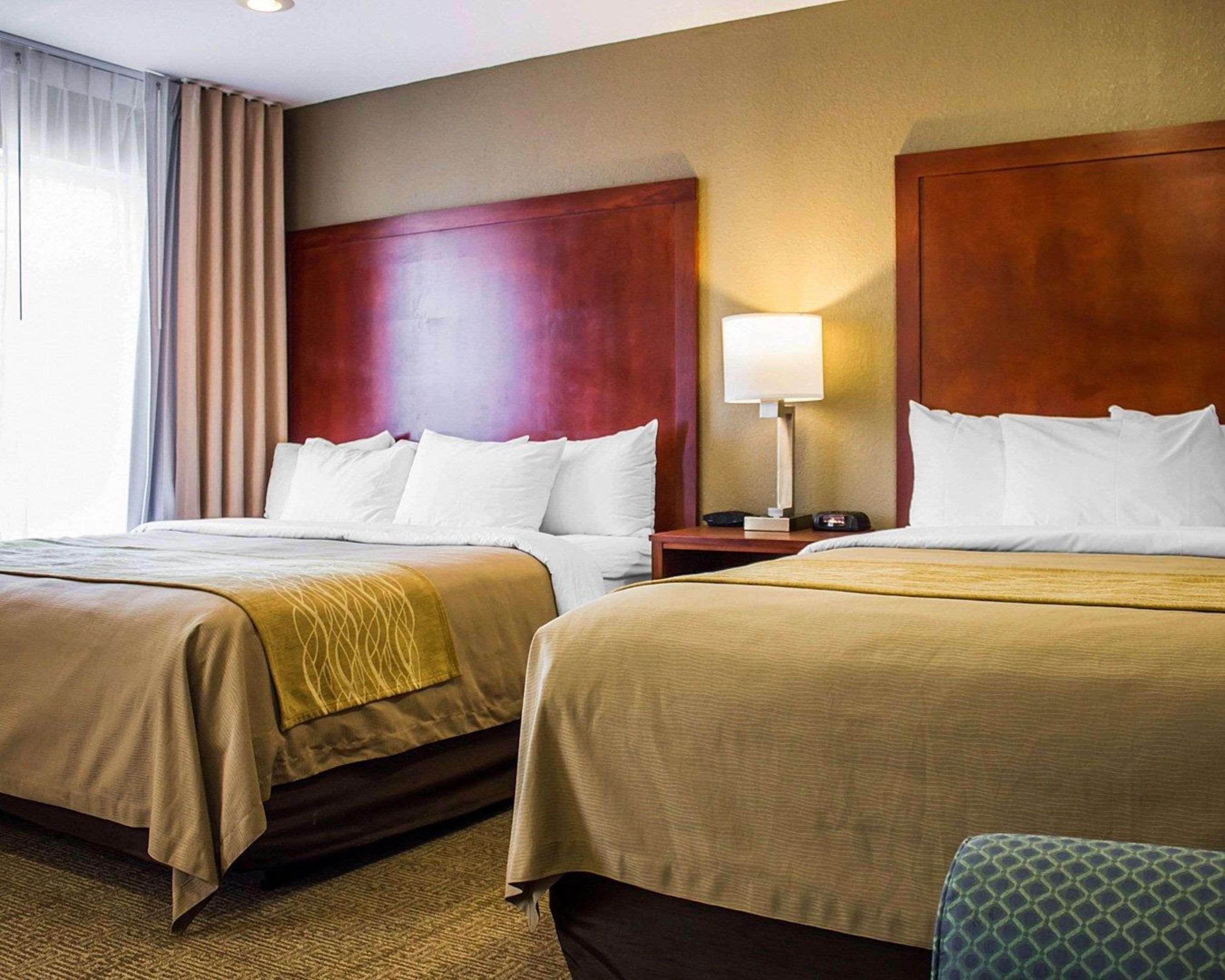 Comfort Inn Guilford Near I-95 Екстериор снимка