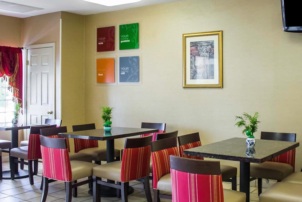 Comfort Inn Guilford Near I-95 Екстериор снимка
