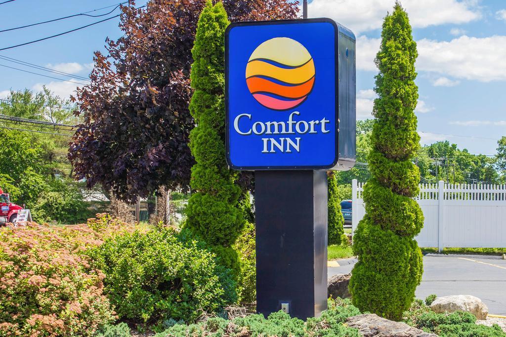 Comfort Inn Guilford Near I-95 Екстериор снимка