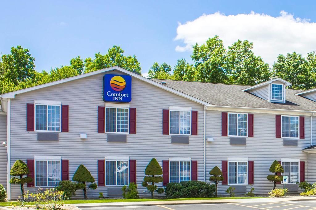 Comfort Inn Guilford Near I-95 Екстериор снимка