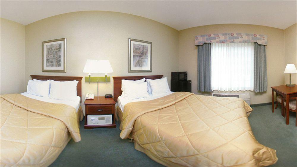 Comfort Inn Guilford Near I-95 Екстериор снимка